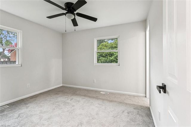411 Eastwood DR, Newport News, VA 23602
