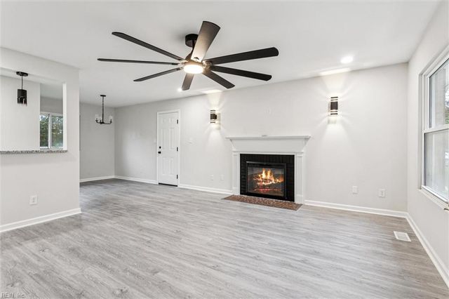 411 Eastwood DR, Newport News, VA 23602
