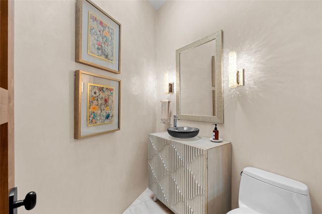 123 Thundercloud Road, Santa Fe, NM 87506