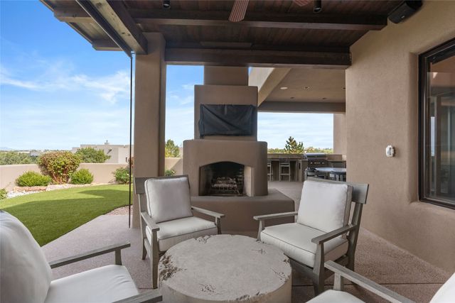 123 Thundercloud Road, Santa Fe, NM 87506