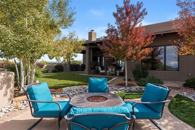 123 Thundercloud Road, Santa Fe, NM 87506