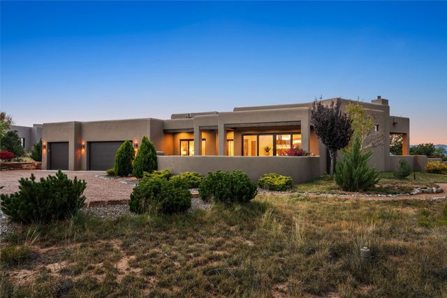 123 Thundercloud Road, Santa Fe, NM 87506