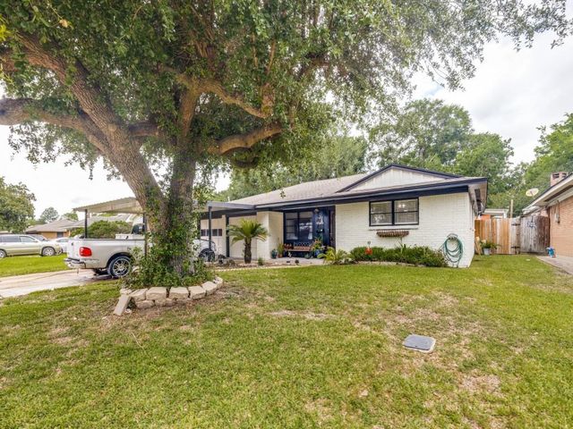 124 Bluebird Lane, Pasadena, TX 77502