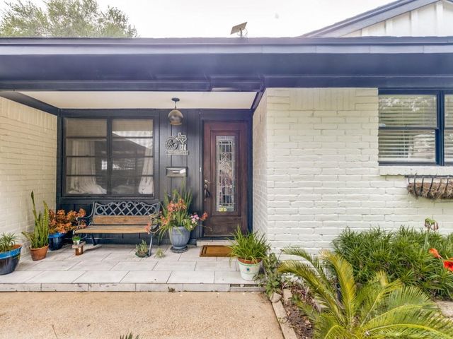 124 Bluebird Lane, Pasadena, TX 77502