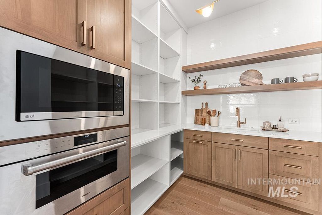 2432 S Globe Lane, Boise, ID 83716 photo 13