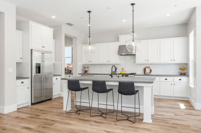 2238 5th Ave, Sacramento, CA 95818