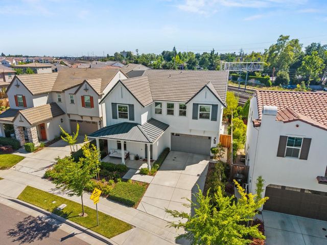 2238 5th Ave, Sacramento, CA 95818