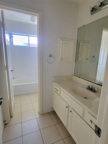 5715 Black Canyon Court, Sugar Land, TX 77479