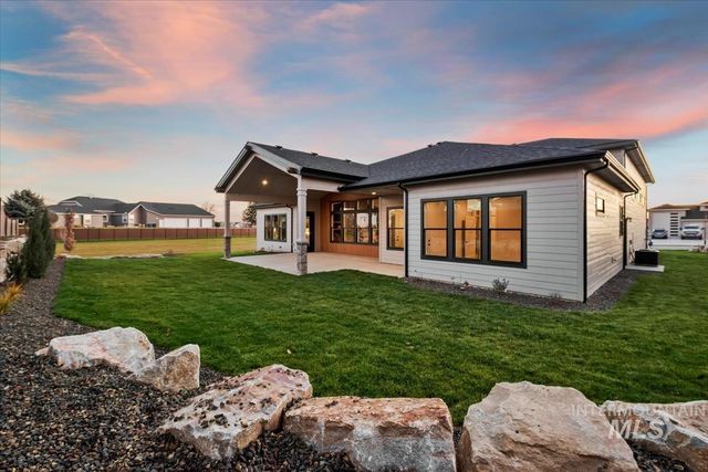 3460 N Costa Madera Way, Star, ID 83669