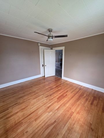 205 Woodland St, Fitchburg, MA 01420