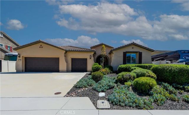 37698 Golden Eagle Avenue, Murrieta, CA 92563