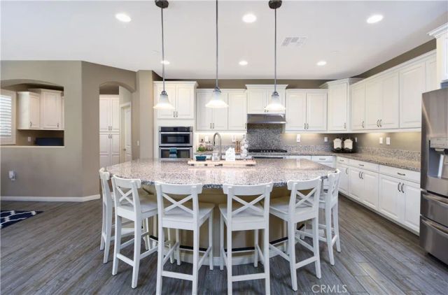 37698 Golden Eagle Avenue, Murrieta, CA 92563