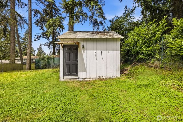 2101 E 60th Street, Tacoma, WA 98404