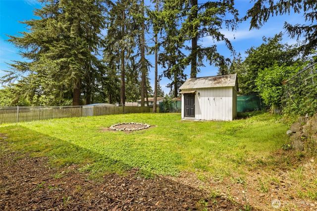 2101 E 60th Street, Tacoma, WA 98404