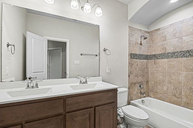 613 Dunster Lane, Saginaw, TX 76131