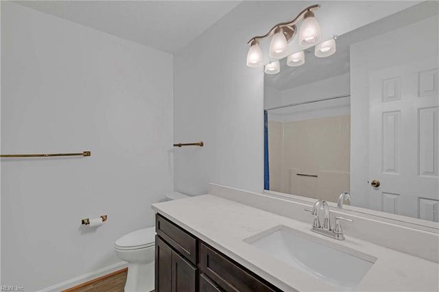 46 Hard Wood DR, Hampton, VA 23666
