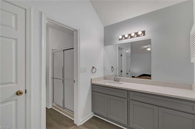 46 Hard Wood DR, Hampton, VA 23666