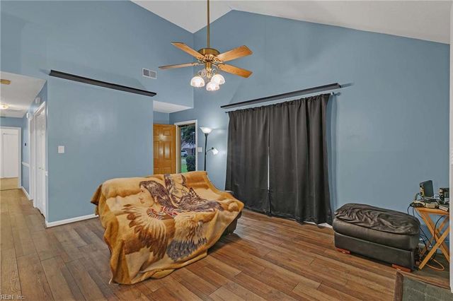 46 Hard Wood DR, Hampton, VA 23666