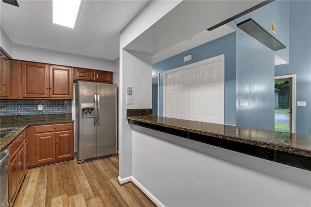 46 Hard Wood DR, Hampton, VA 23666