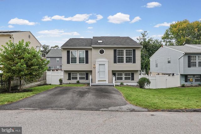 810 205TH ST, Pasadena, MD 21122