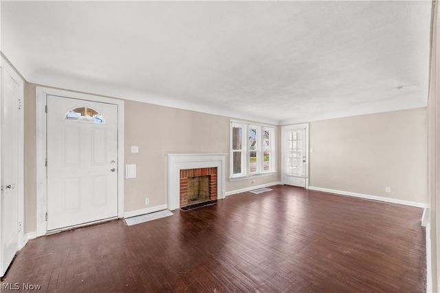 17904 Neff Road, Cleveland, OH 44119