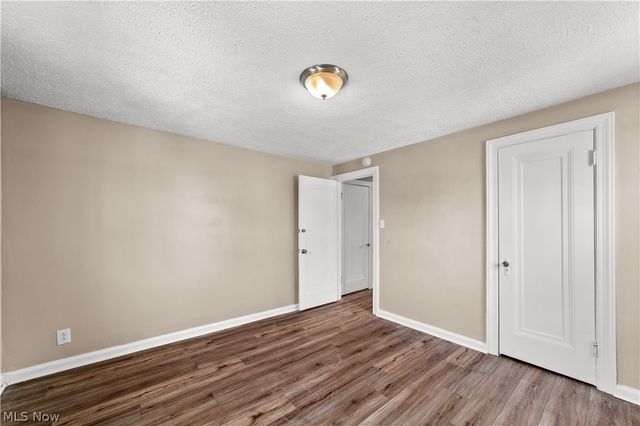 17904 Neff Road, Cleveland, OH 44119