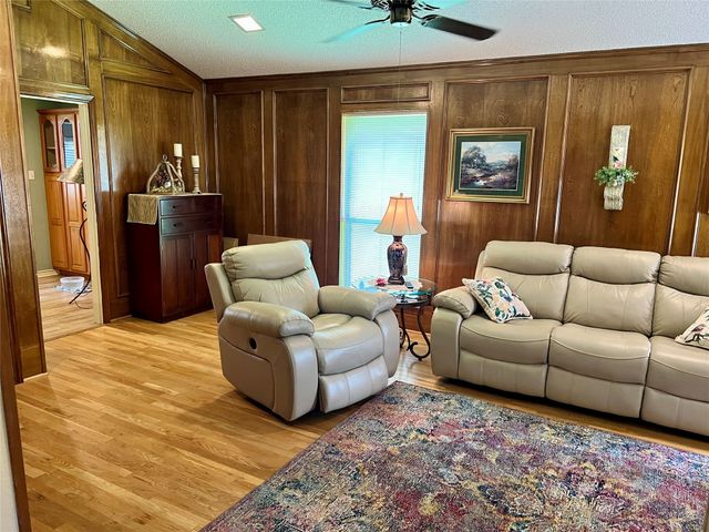 113 Beltwoods Drive, Desoto, TX 75115