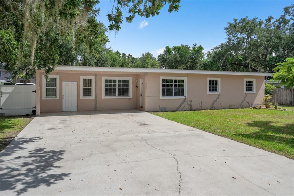 711 PORTAGE STREET, Kissimmee, FL 34741