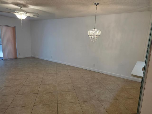 170 SE 7th Street SE 301, Deerfield Beach, FL 33441