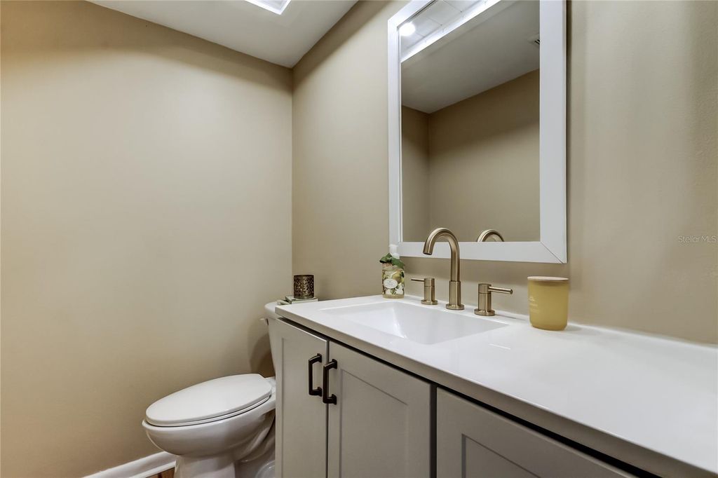 Image 18 of property listing at 101 NESTLEBRANCH DRIVE, Safety Harbor, FL 34695