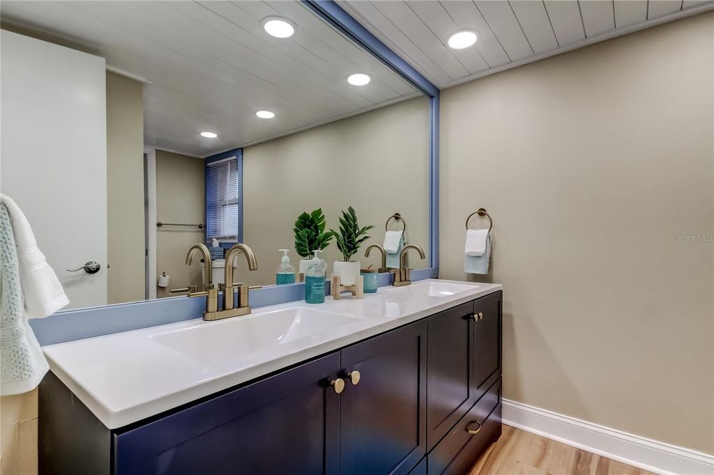 Image 58 of property listing at 101 NESTLEBRANCH DRIVE, Safety Harbor, FL 34695