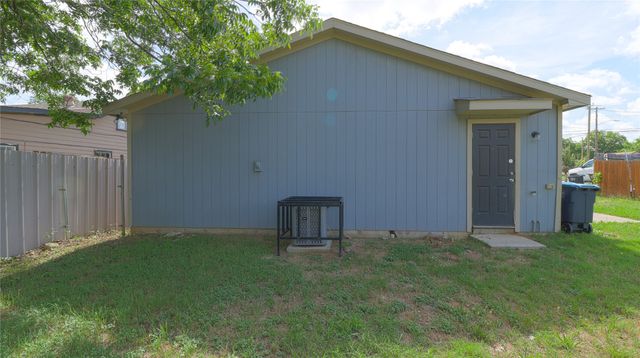 3128 Bright Street, Fort Worth, TX 76105