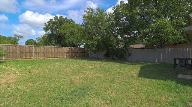 3128 Bright Street, Fort Worth, TX 76105