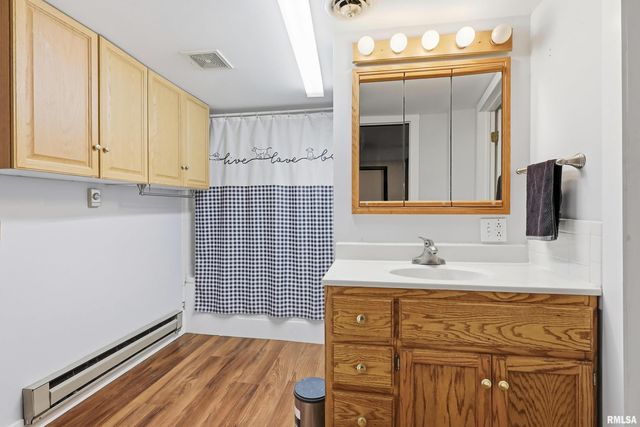 1218 14TH Street, Silvis, IL 61282