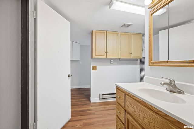 1218 14TH Street, Silvis, IL 61282