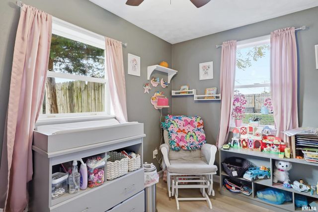 1218 14TH Street, Silvis, IL 61282