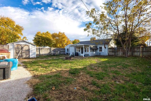 1218 14TH Street, Silvis, IL 61282