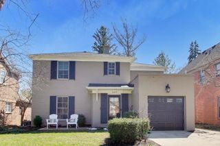 527 E Mayfair Road, Arlington Heights, IL 60005