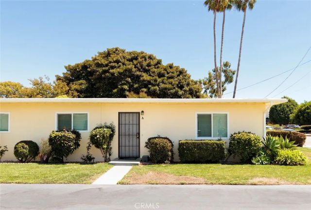 220 Knox, Costa Mesa, CA 92627