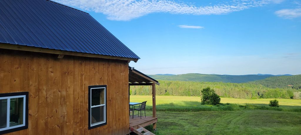 220 Creampoke Road, Stewartstown, NH 03576