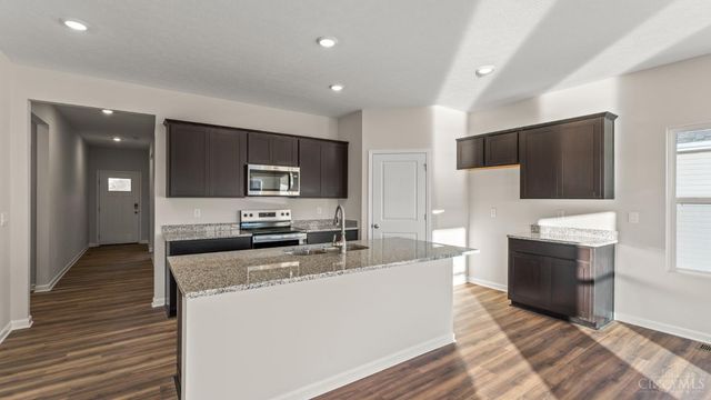 1766 Parkfield Way, Goshen Twp, OH 45122