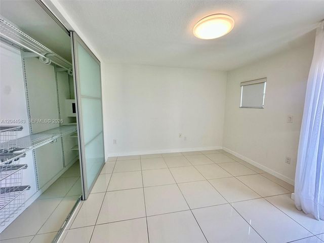 411 SW 37th Ave 3D, Miami, FL 33135