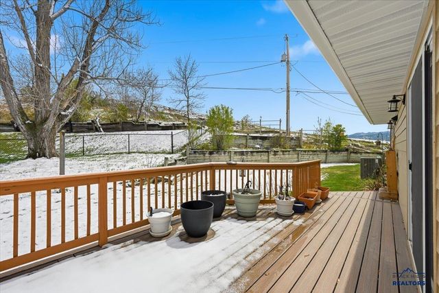632 WEBER DR, Sturgis, SD 57785