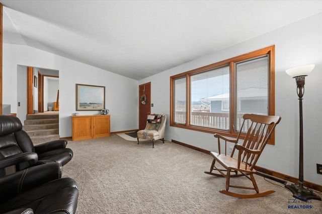 632 WEBER DR, Sturgis, SD 57785