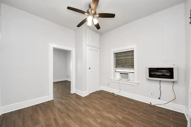 1213 28th Street, Galveston, TX 77550