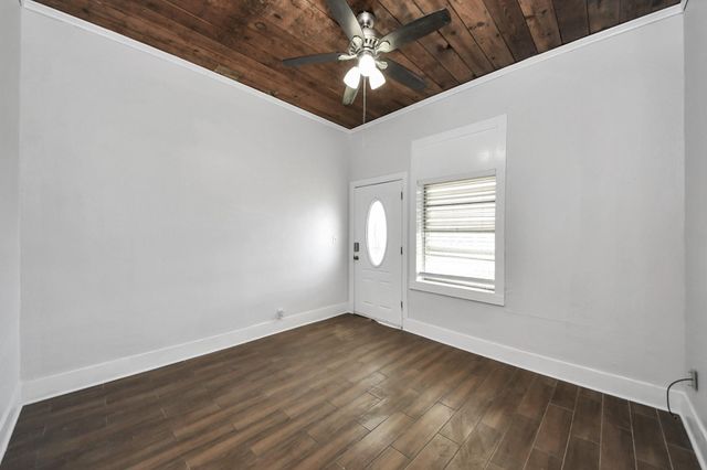 1213 28th Street, Galveston, TX 77550