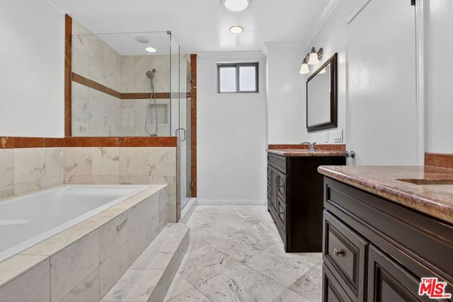 184 N Crescent Drive, Beverly Hills, CA 90210
