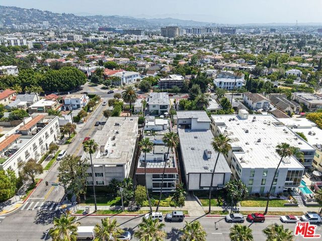 184 N Crescent Drive, Beverly Hills, CA 90210