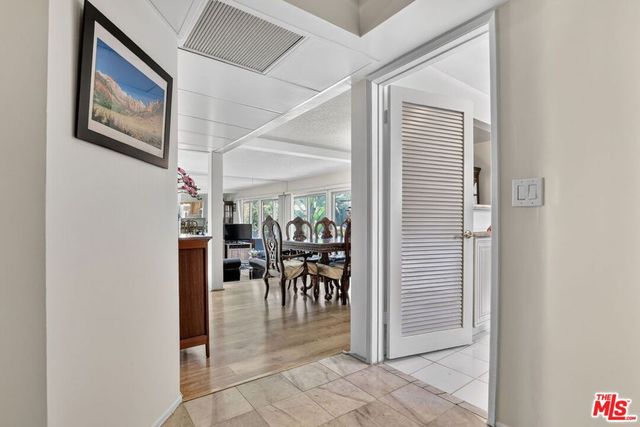 184 N Crescent Drive, Beverly Hills, CA 90210