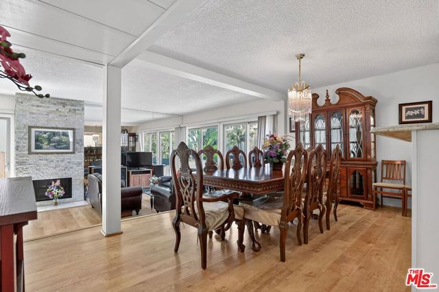 184 N Crescent Drive, Beverly Hills, CA 90210